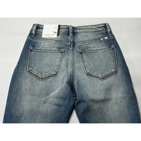 NWT KanCan Women's Light Wash Distressed Tapered Leg Blue Jeans - Size 1 (24x28) - Picture 4 of 10